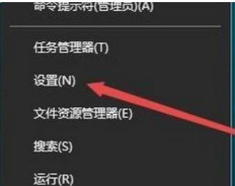 如何调整win10玩CF两边黑边问题(以win10玩CF时)