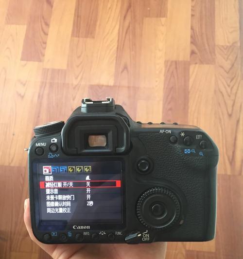 50d佳能相机全屏显示照片的方法是什么？操作步骤如何？