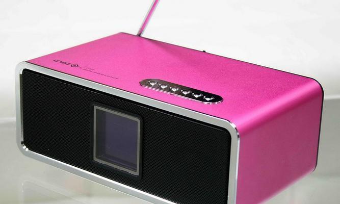 穿越火线名字变绿色需要哪些设置？